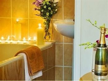 Montgomery'S Hotel Honiton Ngoại thất bức ảnh