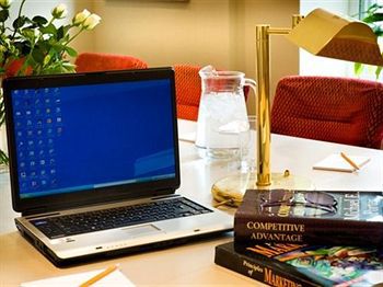 Montgomery'S Hotel Honiton Ngoại thất bức ảnh